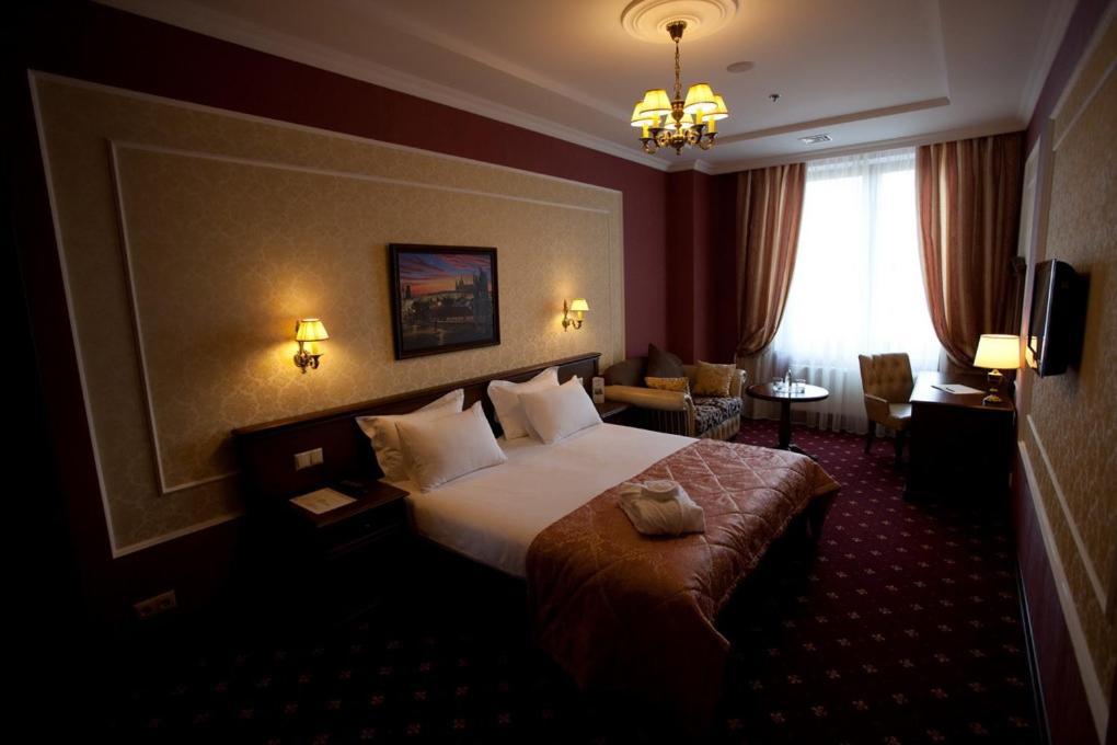 Stolichniy Hotel Donetsk Room photo